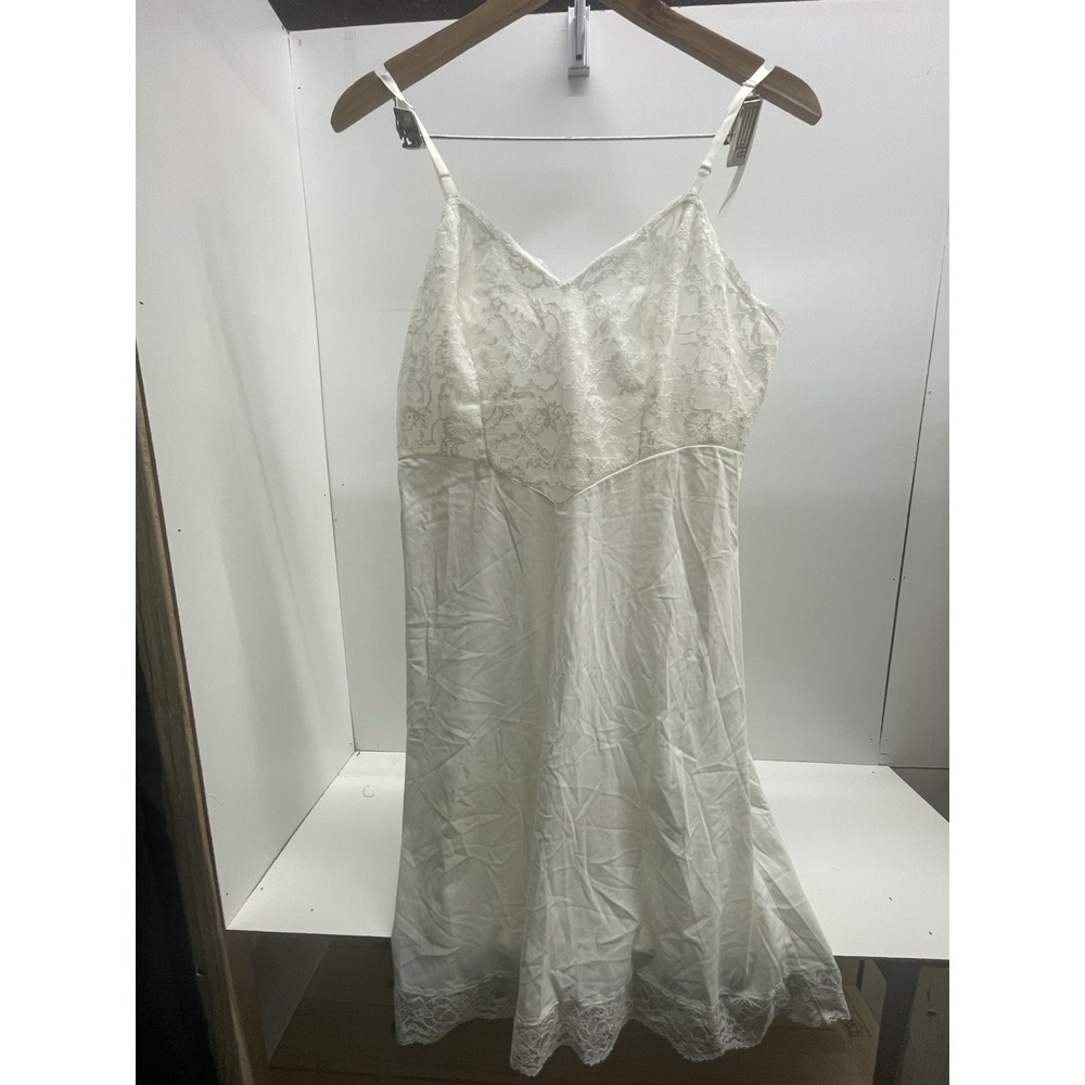 Vanity Fair Off White Lace Satin Slip Dress Sz 36
